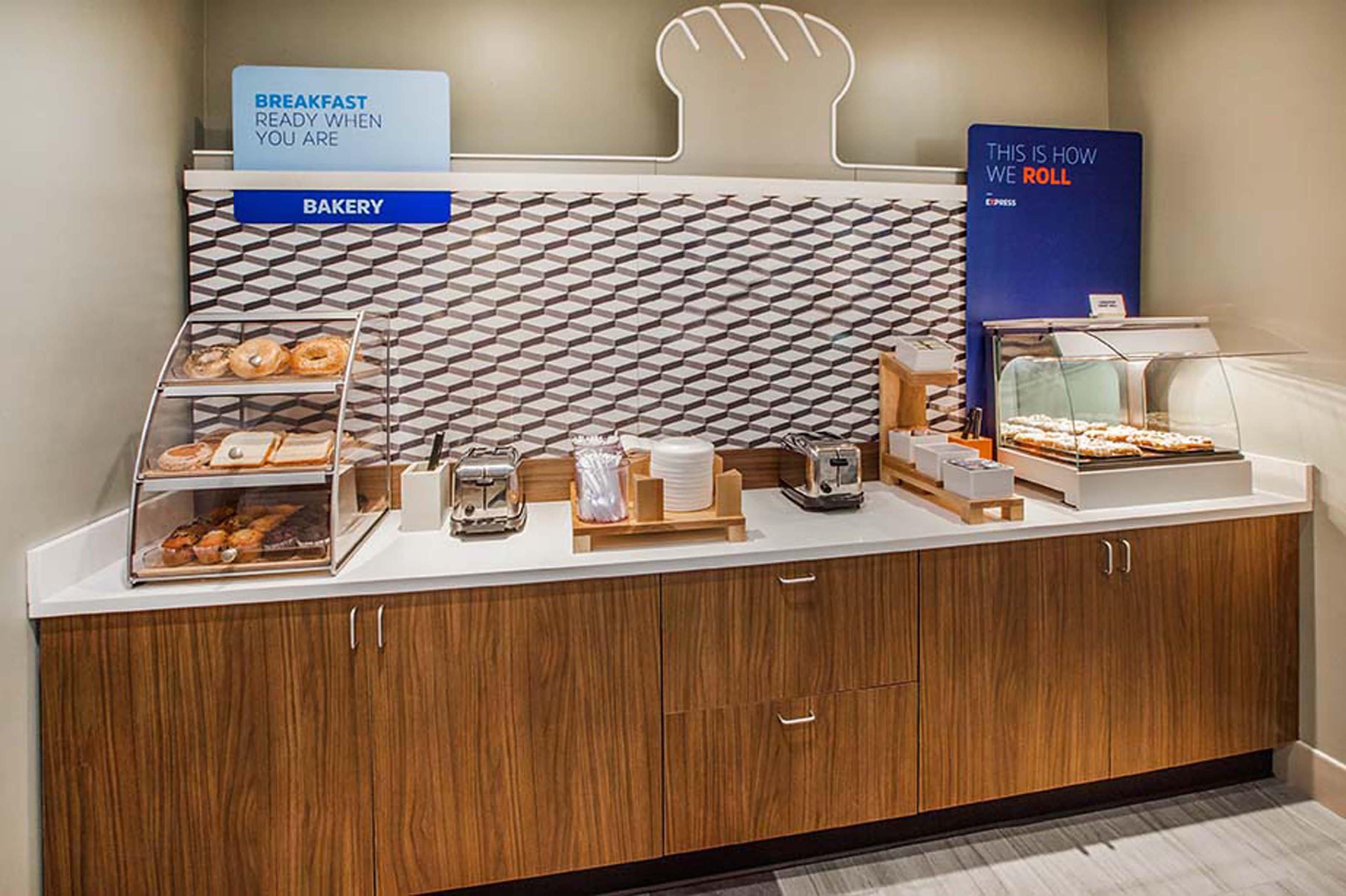 Holiday Inn Express & Suites Fayetteville University Of Arkansas Area By Ihg Luaran gambar